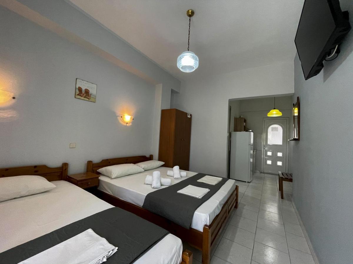 Thealos Inn Vrasná 외부 사진