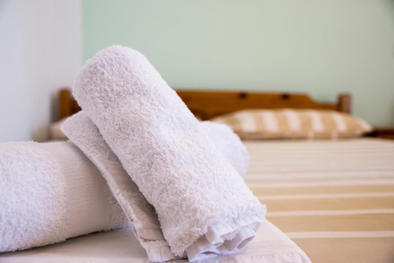 Thealos Inn Vrasná 외부 사진