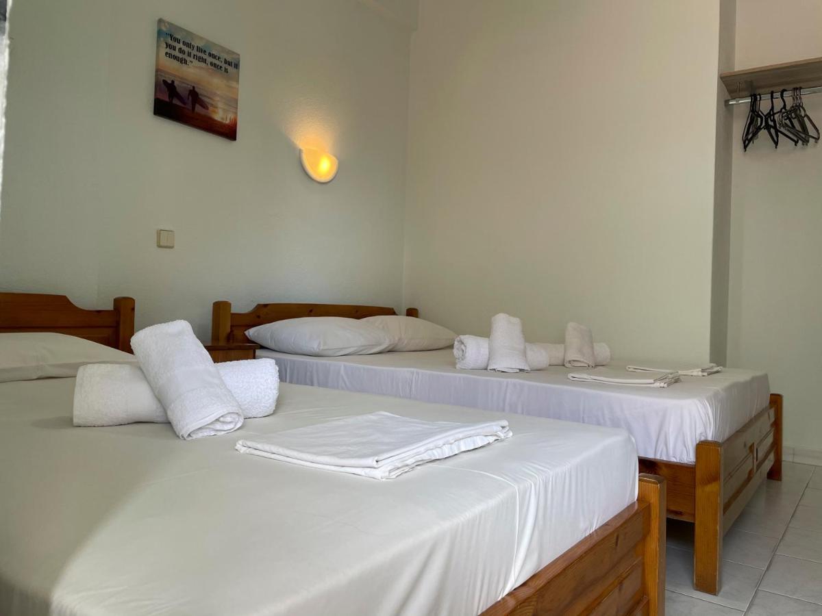 Thealos Inn Vrasná 외부 사진