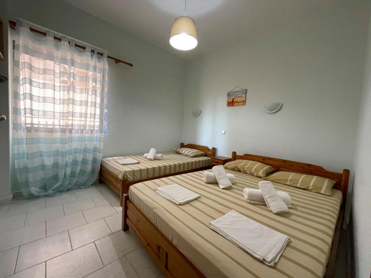 Thealos Inn Vrasná 외부 사진